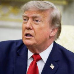 Trump, Fransa &uuml;zerinden İslam'ı hedef aldı