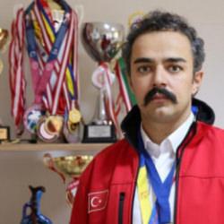T&uuml;rk bayrağını Avrupa'nın zirvesine taşıdı! Veysel Batuhan Bay şampiyon...