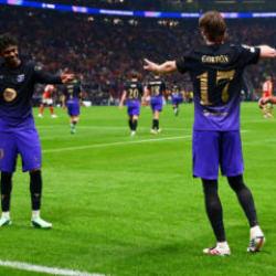 Barcelona gol olup yağdı! Aslan'ın Avrupa gecesi k&acirc;busa d&ouml;nd&uuml;