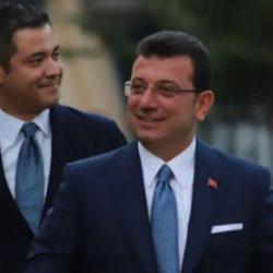 Bir skandal daha: Eşinin firmasından 200 tespih aldırıp hara&ccedil; &ouml;detmiş!