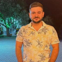 İzmir'de korkun&ccedil; cinayet: D&uuml;kkan sahibi canice &ouml;ld&uuml;r&uuml;ld&uuml;