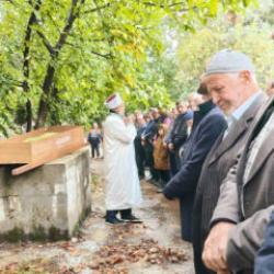 Kalp krizi ge&ccedil;iren 11 yaşındaki Hamza, son yolculuğuna uğurlandı