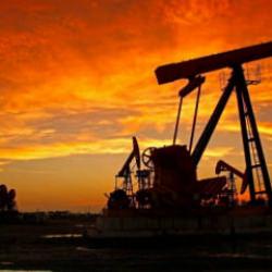 K&uuml;ba'dan tarihi petrol kararı