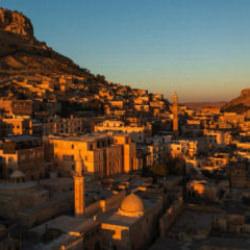 K&uuml;lt&uuml;r Yolu Festivali ikinci kez Mardin'de! Taş sokaklarda festival heyecanı başladı