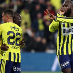 Lukaku siftah, Kerem şov yaptı! Fenerbah&ccedil;e'den derbi &ouml;ncesi hatasız zafer