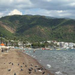 Marmaris'te yağış yerini g&uuml;neşli havaya bıraktı