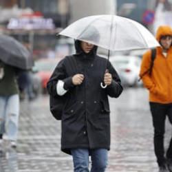 Meteoroloji'den 18 ilde alarm: Sağanak ve fırtına vuracak! İstanbul valiliği saat verdi