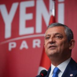 Parti yeni olsa da zihniyet aynı dedirten hareket! CHP&rsquo;nin bankadaki parasını g&ouml;t&uuml;rd&uuml;ler