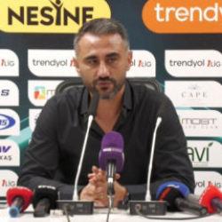 Şel&ccedil;uk Şahin 4-2 sonrası konuştu: Yine de bizi &uuml;zd&uuml;!