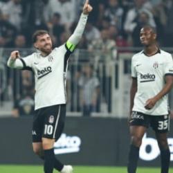 S&uuml;per Lig'de haftanın gol&uuml; Beşiktaş - Kocaelispor ma&ccedil;ından...