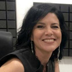 Gazeteci Oya Lale Arslan tahliye edildi