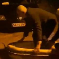 Yer: Sakarya! İmam ve cemaat camide mahsur kaldı 