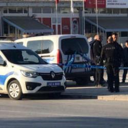 Konya&rsquo;da sabah saatlerinde korkun&ccedil; g&ouml;r&uuml;nt&uuml;! Kaldırımda &ouml;l&uuml; bulundu
