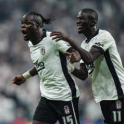 Beşiktaş'ın yıldızları beraberliği değerlendirdi
