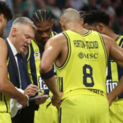 Fenerbah&ccedil;e Yunanistan'da parkeye &ccedil;ıkıyor! 