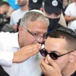 "Gazze'yi işgal etmeliyiz" İsrail&rsquo;de gen&ccedil; se&ccedil;men aşırı sağa kayıyor