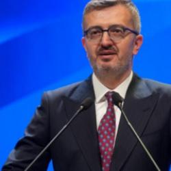 İletişim Başkanı Duran Aliya İzetbegovi&ccedil;'i andı