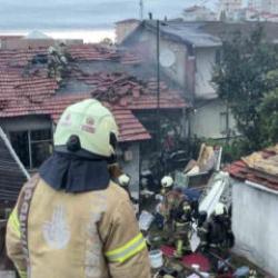 Maltepe'de gecekonduda &ccedil;ıkan yangında 11 yaşındaki &ccedil;ocuk &ouml;ld&uuml;