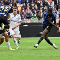 90+1 ve 90+8'de iki gol birden! 90'da geride oldukları ma&ccedil;ı kazandılar