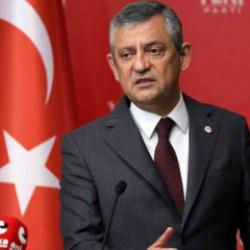 &Ouml;zg&uuml;r &Ouml;zel'den skandal sokak &ccedil;ağrısı