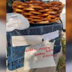 Simit tezgahına not bırakıp KPSS&rsquo;ye girdi!