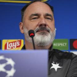 Slavia Prag'ın hocası Fenerbah&ccedil;e'de korktuğu ismi a&ccedil;ıkladı!