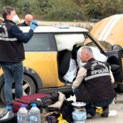 3 g&uuml;n &ouml;nce evlenen diyetisyen, otomobilde ağır yaralı bulundu