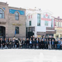 Başkan Altay Mevlana Caddesi'ni gezdi