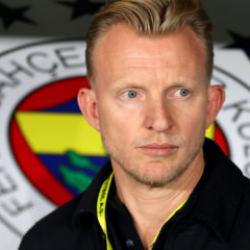 Kuyt yenilginin ardından konuştu! 'Y&ouml;netim benden istedi'