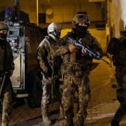 Daltonlar'a 30 ilde operasyon: 85 g&ouml;zaltı