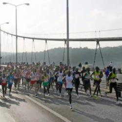İstanbullular dikkat: Maraton sebebiyle bir&ccedil;ok yol kapalı olacak