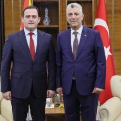 Kuzey Makedonya'da T&uuml;rk imzası! 45 projede 2 milyar dolarlık iş hacmi