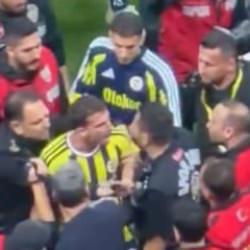 Mert Hakan Yandaş, polisle tartıştı