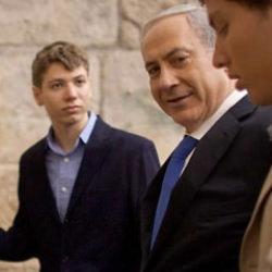 Netanyahu'nun oğlu se&ccedil;imleri hazmedemedi: Filistinlileri hedef aldı