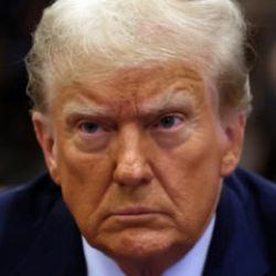 Trump bazı mitinglerini iptal etti