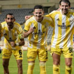 S&uuml;per Lig'in efsane takımı 2. Lig'de tarihi fark yedi!