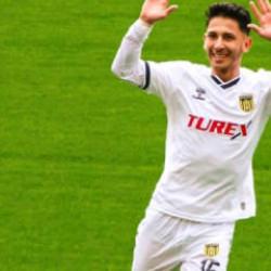 S&uuml;per Lig'in eski efsanesi 3. Lig ekibine elendi