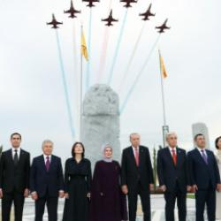 T&uuml;rk d&uuml;nyası ortak geleceğini şekillendiriyor... TDT 13. Zirvesi'nden renkli kareler