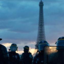 Paris sokaklarında 31 Ekim alarmı: 70 bin polis teyakkuzda!