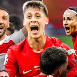 UEFA'dan 29 Ekim paylaşımı: Gurur verici tarihi...