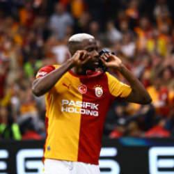Victor Osimhen, Fenerbah&ccedil;e&rsquo;ye karşı gol sayısını 5 yaptı