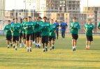 Akhisar'da 8 futbolcuyla yollar ayrılıyor