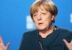 Merkel: Ben de y&uuml;r&uuml;y&uuml;şe katılacağım