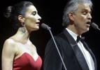 Andrea Bocelli ile Sıla düet yaptı