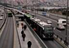 Metrobüs durağında sözlü tacize 1 yıl hapis!