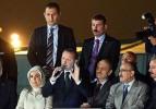 Başbakan Erdoğan onbinlere hitap etti