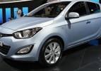 Büyük ödül i20'yi Auto Show'da teslim aldı