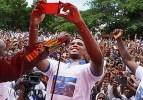Eto'o giydiği tişörtle sürpriz yaptı!