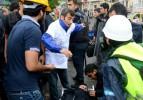 Gezi'nin doktorundan yaralı polise m&uuml;dahale