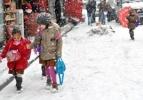 Kar yağışı nedeniyle eğitime ara verildi!
